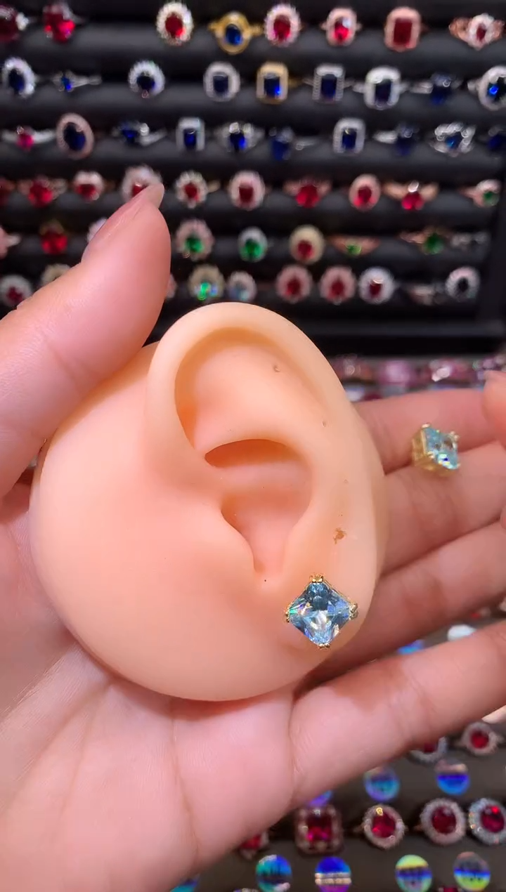 【闪购商品】海蓝宝石耳坠银S925镶嵌1111