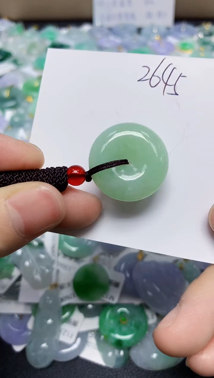 翡翠未镶嵌颈饰天然缅甸翡翠A货翡翠百元以上9元证书费自理