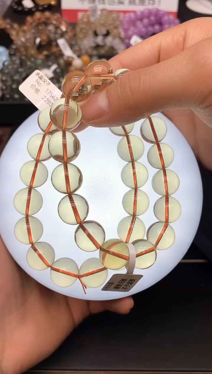 【闪购商品】水晶手链未镶嵌46 黄水晶14mm 多样性发其一