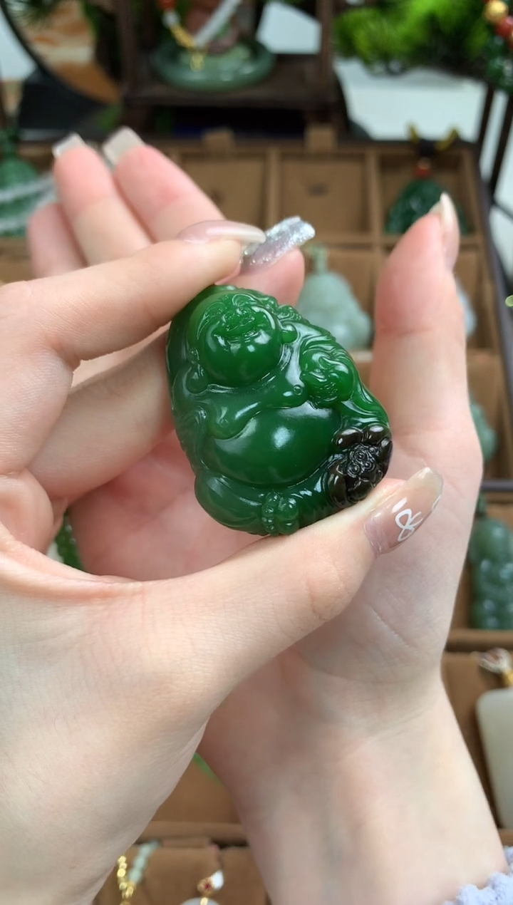 【闪购商品】和田玉颈饰18K金镶嵌吊坠