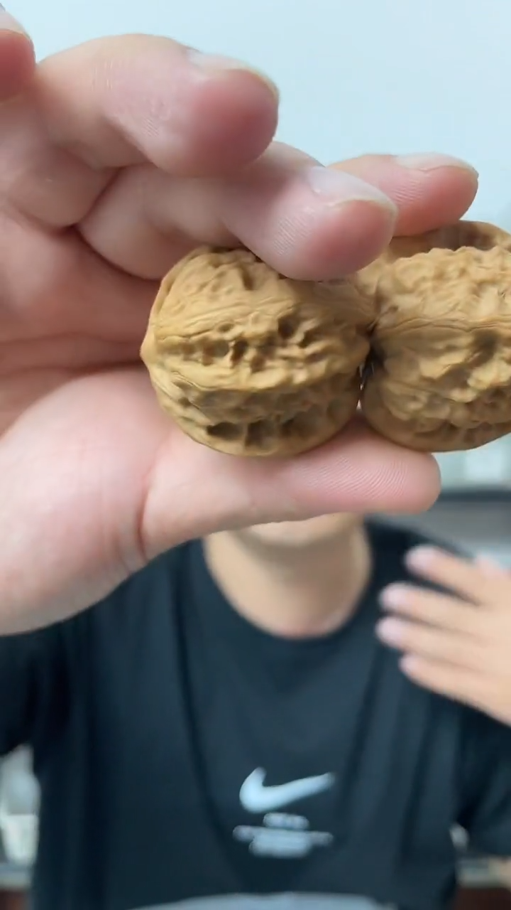 文玩核桃把件37全品昌闷核桃