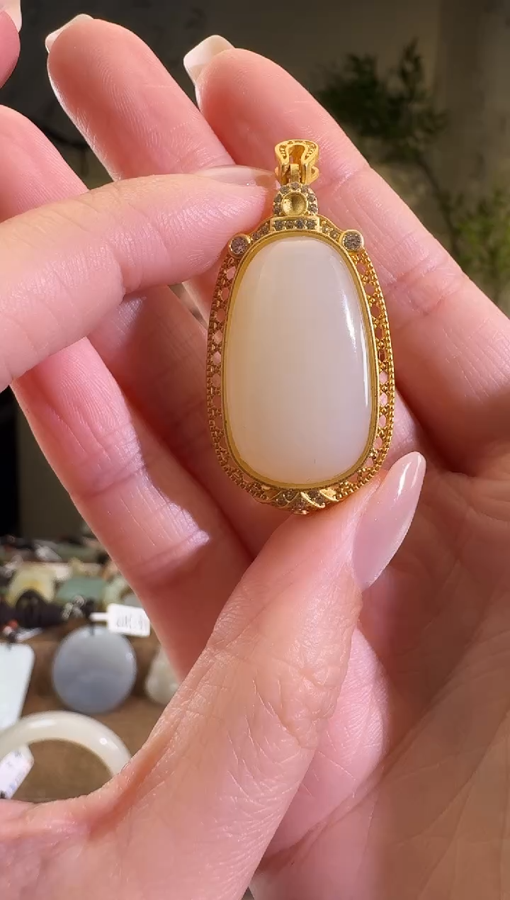 【闪购商品】和田玉颈饰银S925镶嵌无事牌吊坠