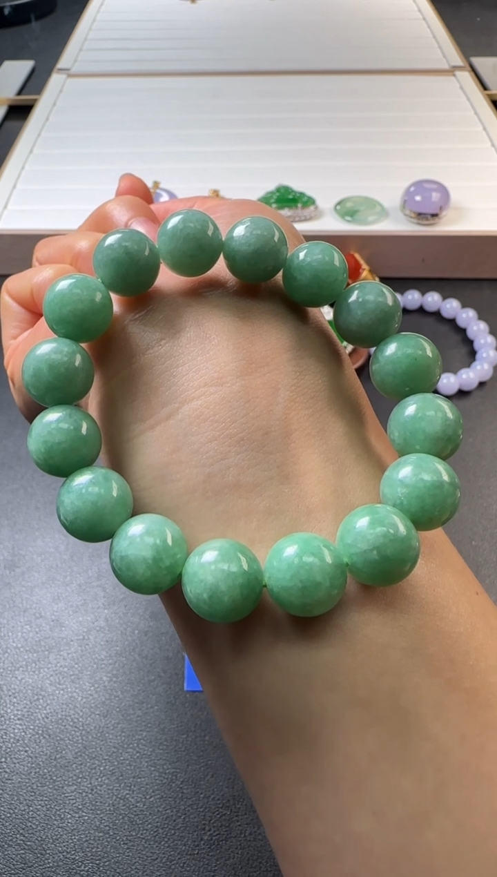 【闪购商品】翡翠手串未镶嵌不退不换 无鉴赏期