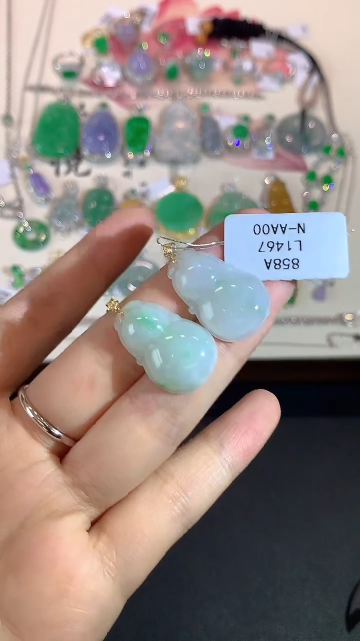 翡翠18K金镶嵌吊坠(不含链)L1467多样性发其一