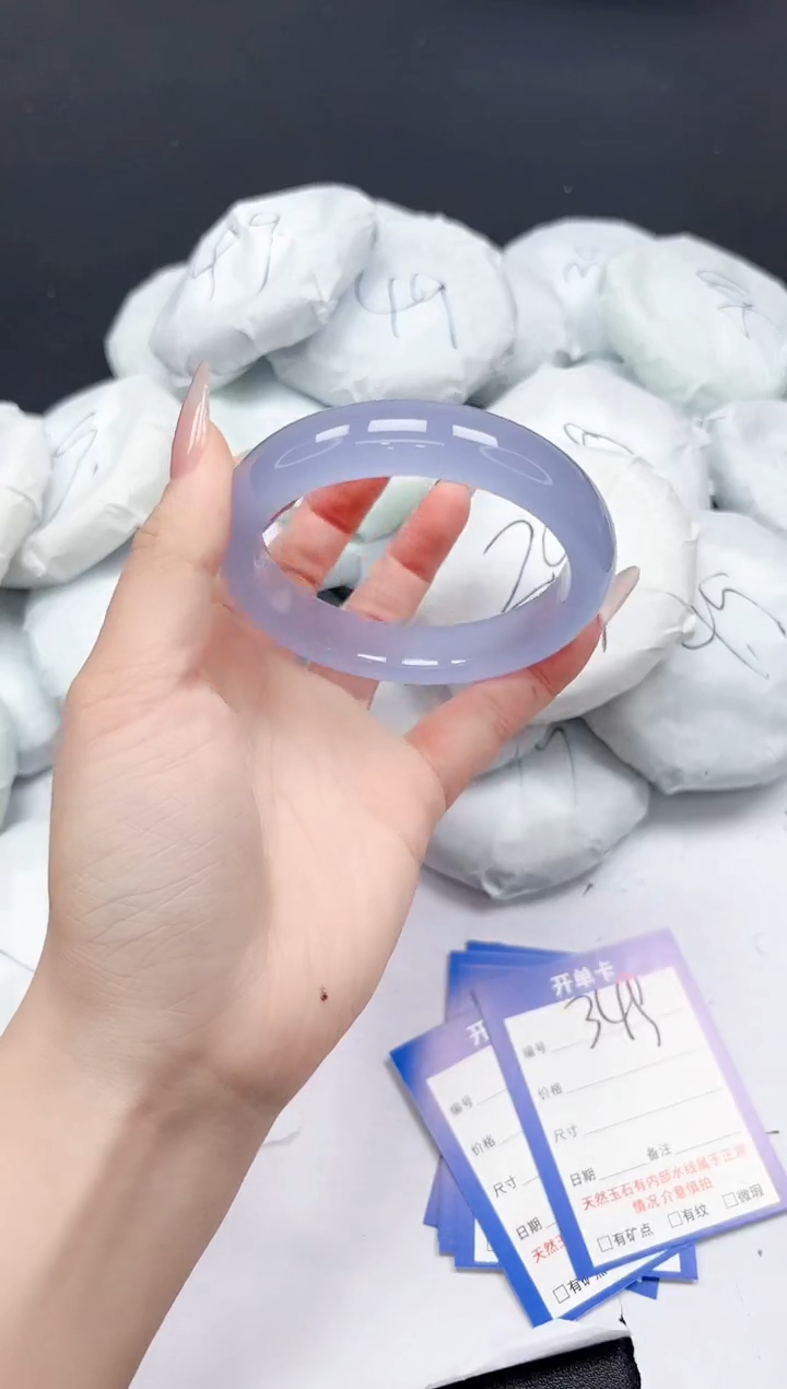 未镶嵌手镯石英质玉349/64