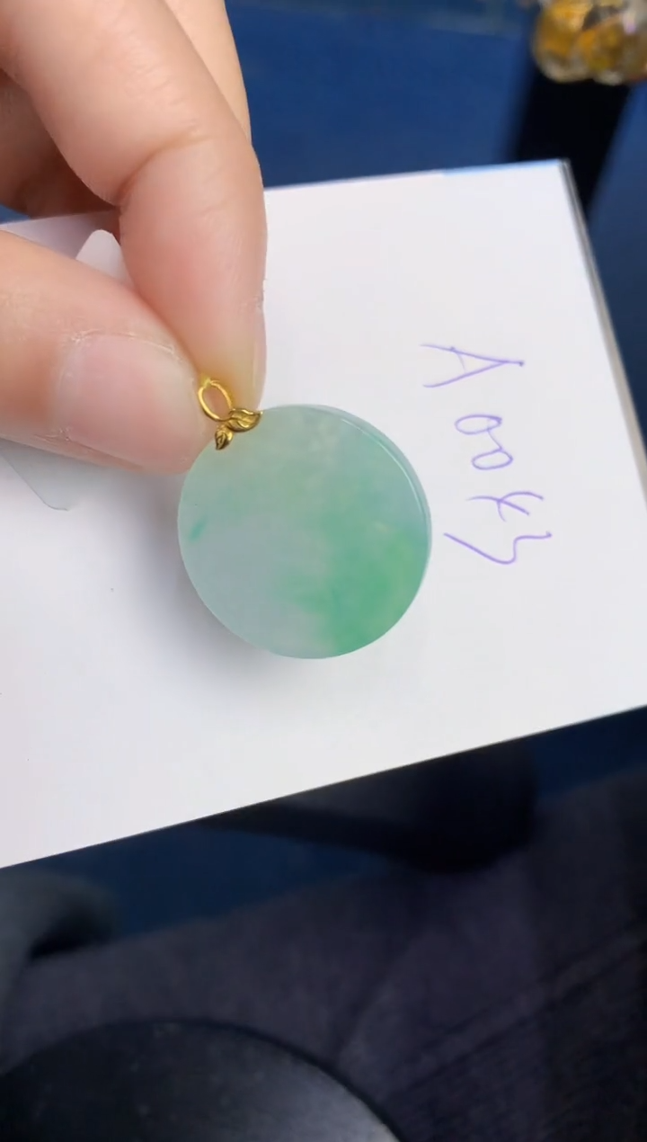 【闪购商品】翡翠颈饰18K金镶嵌000000000