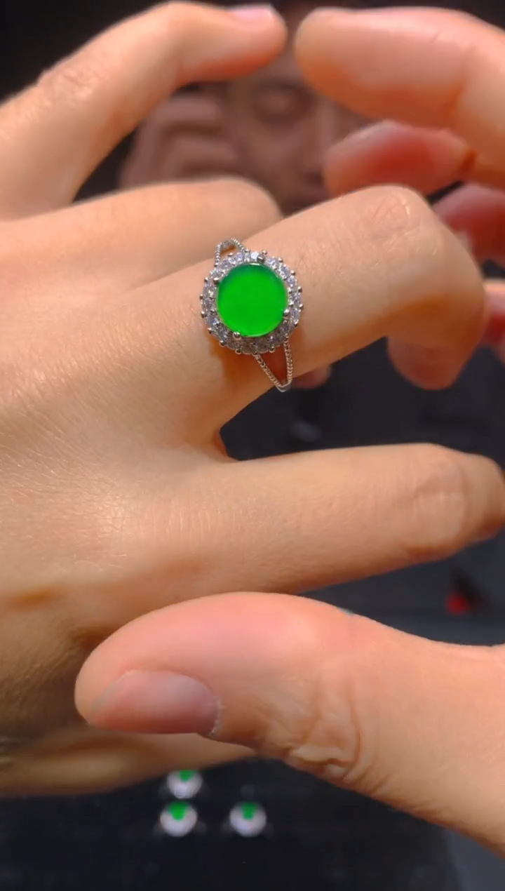 【闪购商品】定制翡翠未镶嵌37多样性发货（发其一）