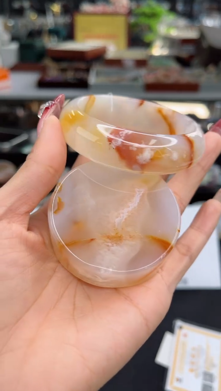 【闪购商品】石英质玉手镯未镶嵌57圈口（赠品镯心）3680914