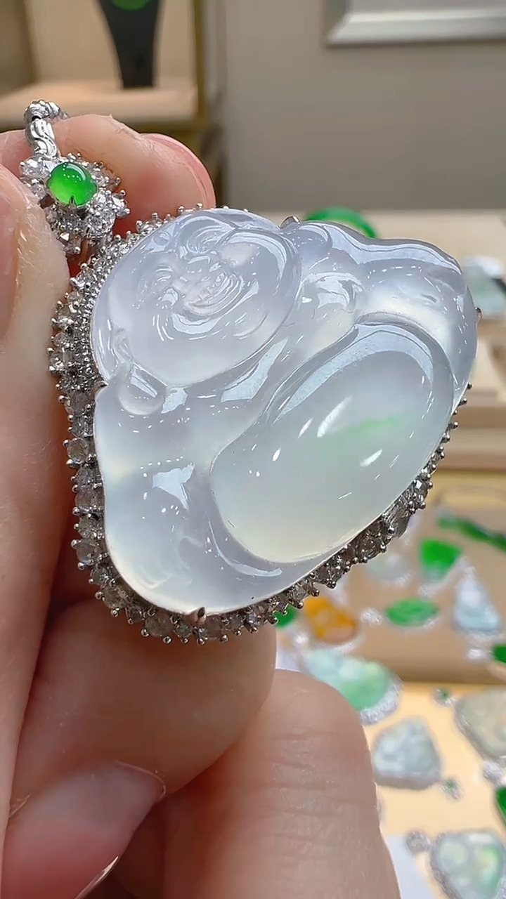 【闪购商品】翡翠吊坠(不含链)18K金镶嵌多样性发货拍一发一