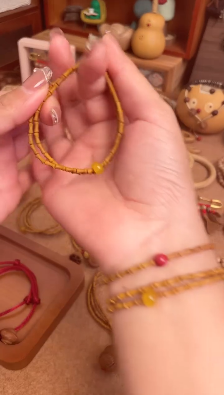 黄跑环双圈竹节手串一物一拍