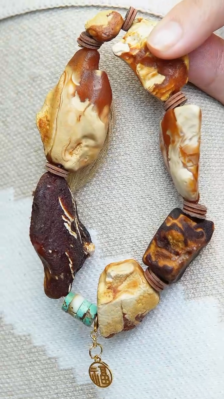 【闪购商品】琥珀裸石未镶嵌原石