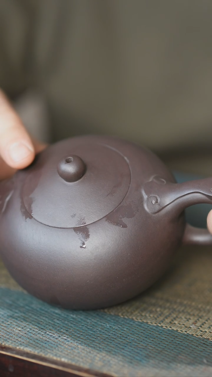 【闪购商品】微瑕喀左三川紫砂原矿手工制作