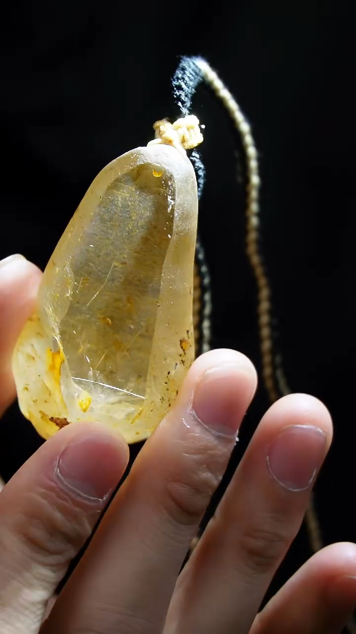 吊坠(赠链)未镶嵌水晶水晶