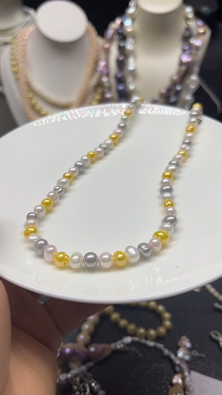 颈饰未镶嵌淡水珍珠多人