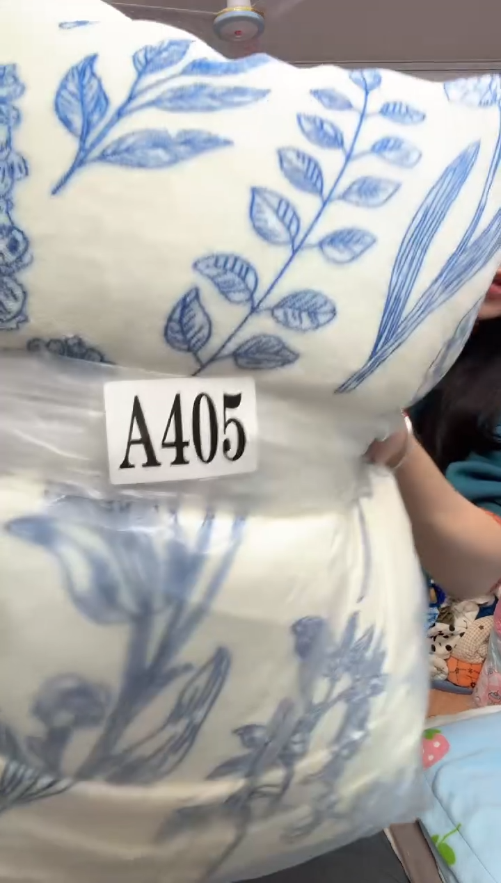 牛奶绒流**月405高温水洗过瑕疵被罩无售后介意勿拍听介绍