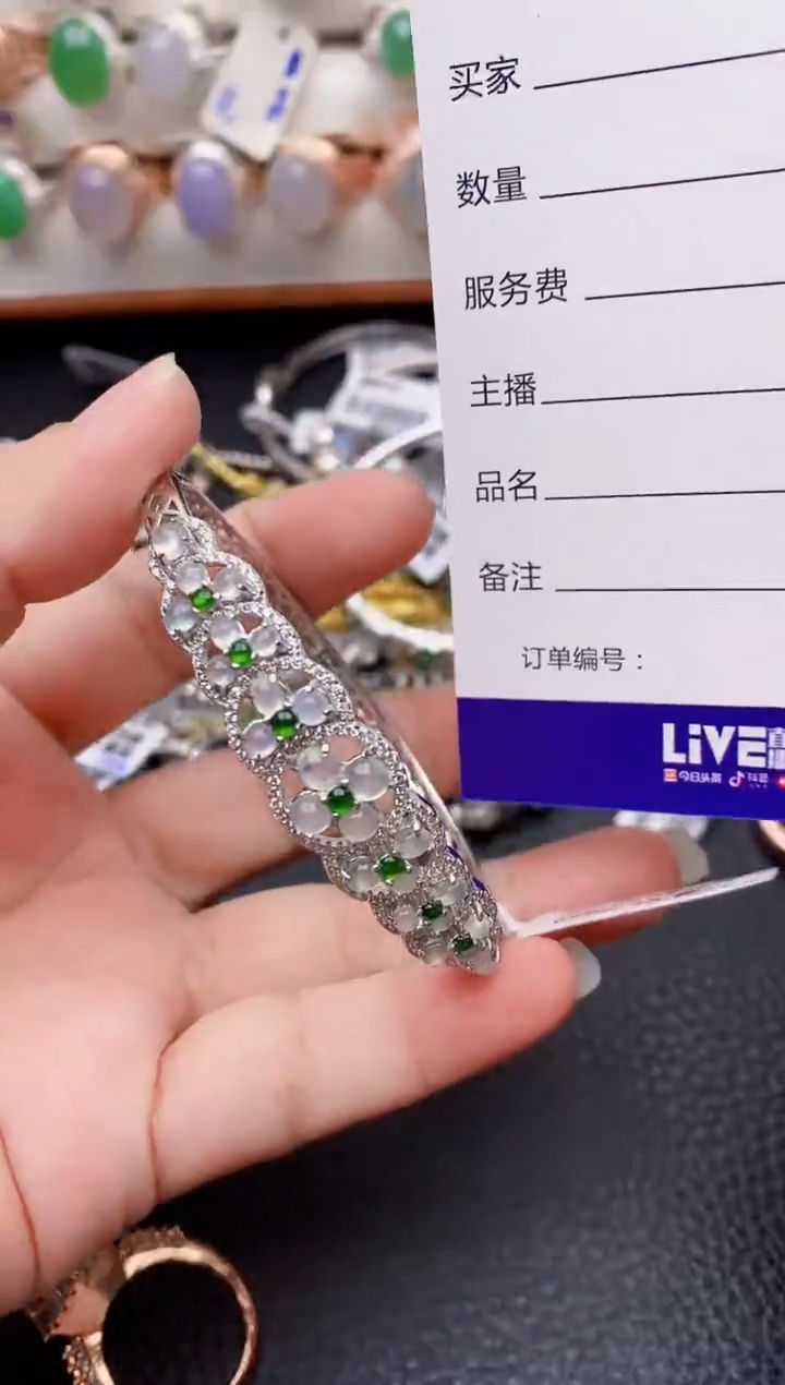 【闪购商品】翡翠戒指银S925镶嵌7083