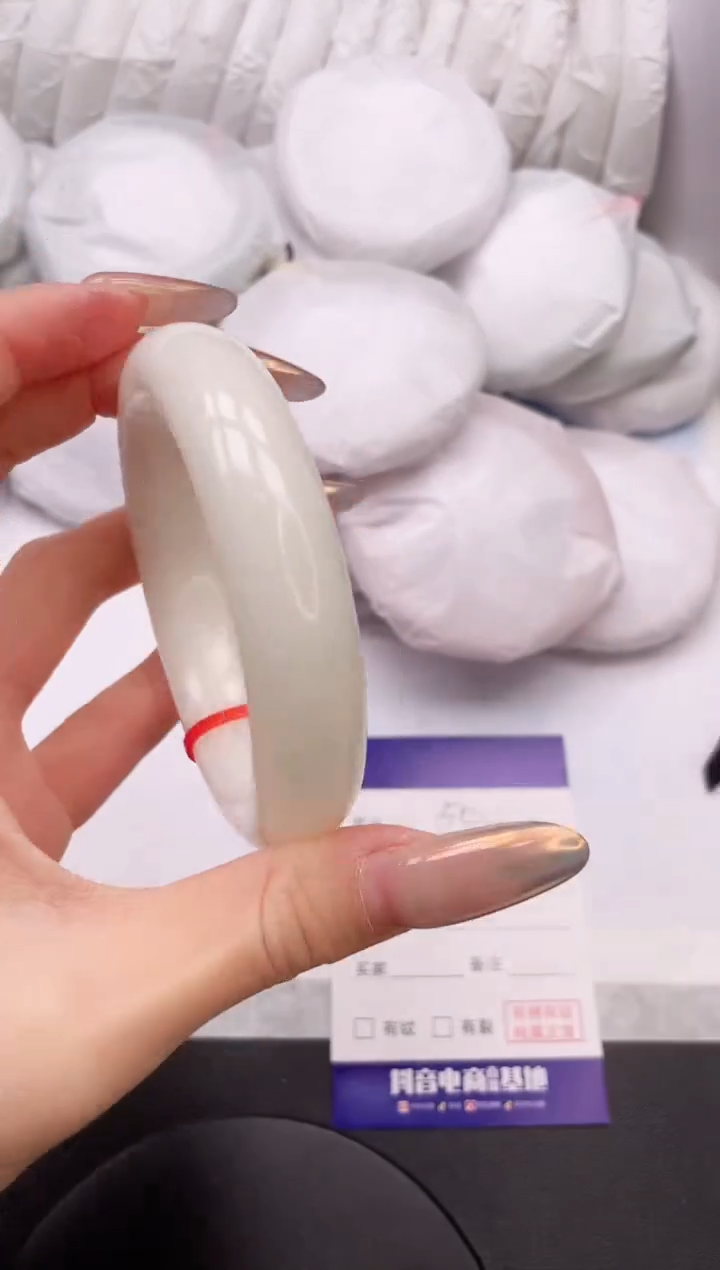 【闪购商品】和田玉手镯未镶嵌15K504-58