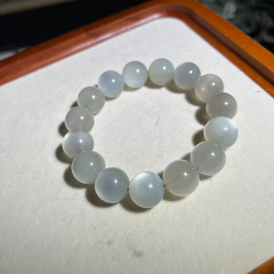 A级银灰月光长石手链单圈银灰色百搭素圈冰透时尚简约女款手链