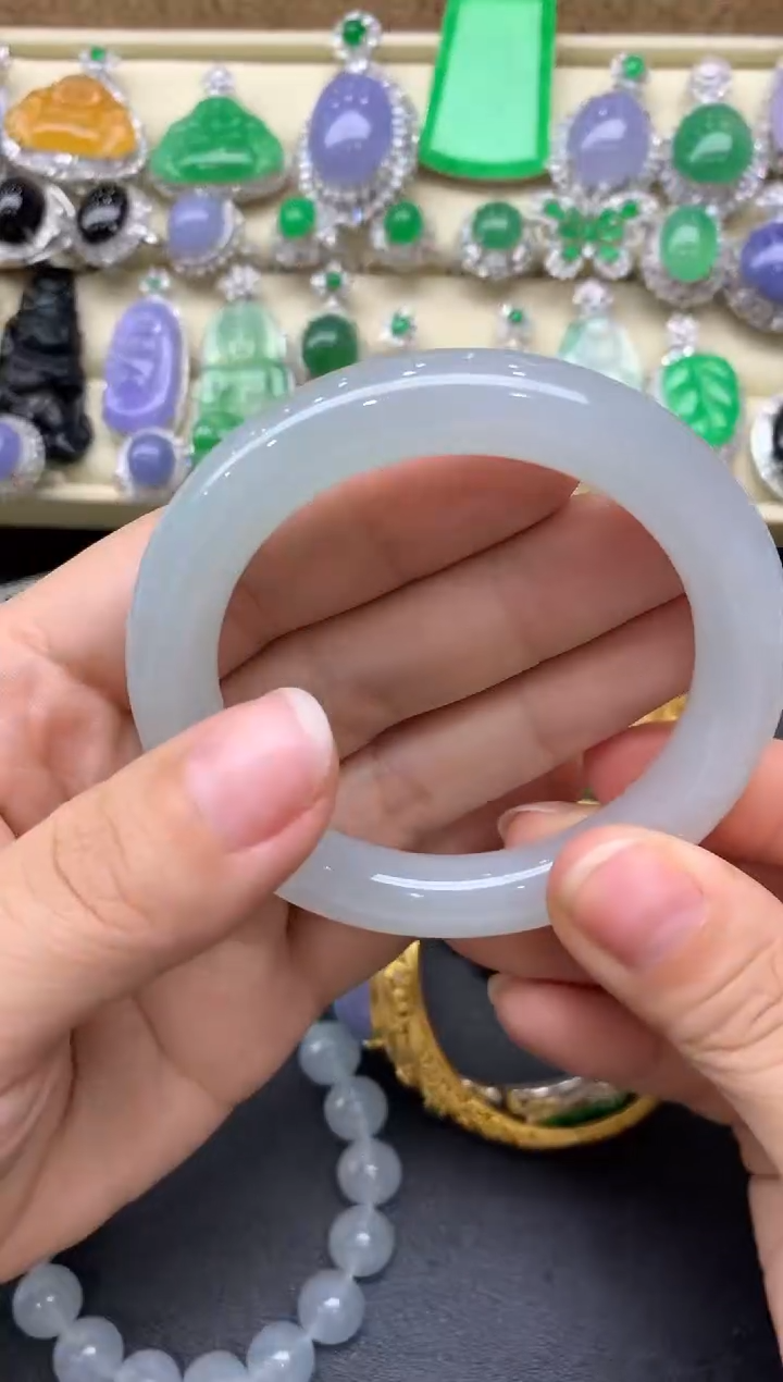 【闪购商品】翡翠手镯未镶嵌311-中国好珍宝