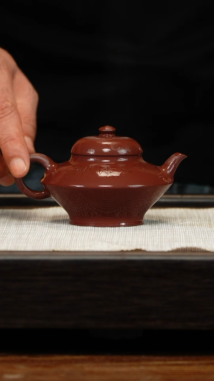 茶壶紫砂紫泥合欢刻绘150