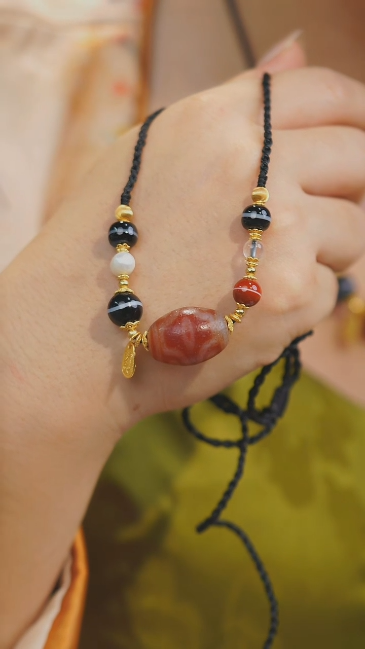 【闪购商品】玛瑙/玉髓项链未镶嵌多样性发其一