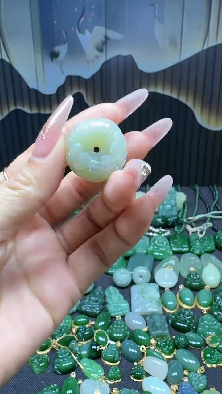 【闪购商品】和田玉挂件未镶嵌1