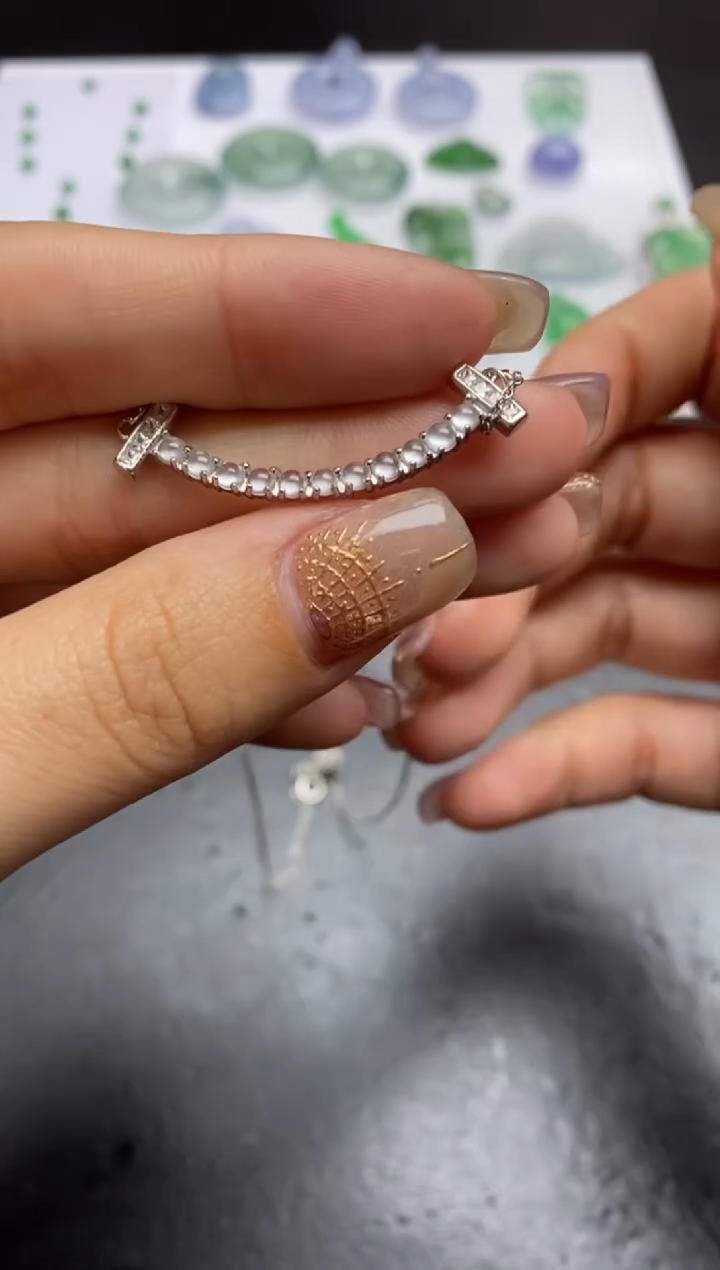 【闪购商品】定制翡翠未镶嵌翡翠毛货~