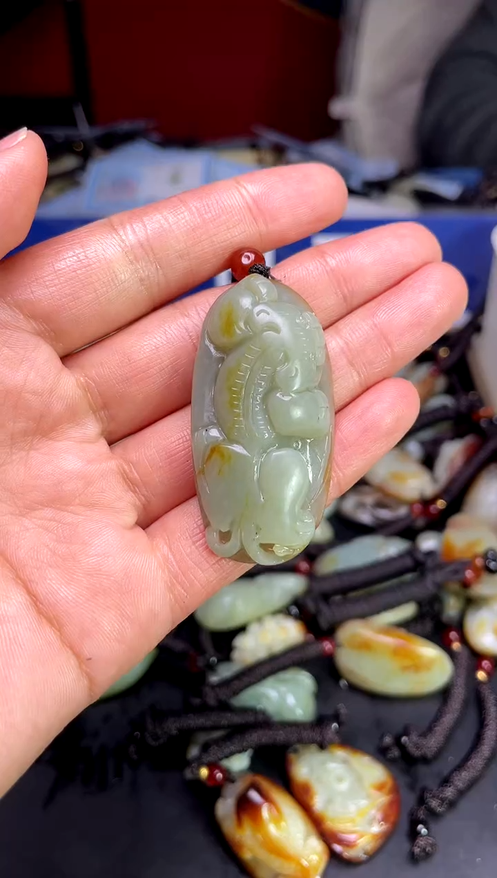 【闪购商品】和田玉颈饰未镶嵌23
