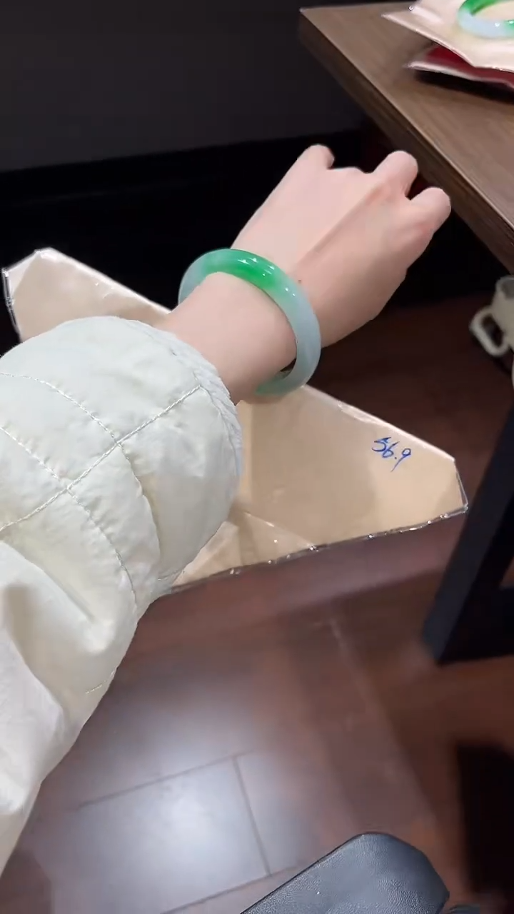 闪购为准，一物一图。