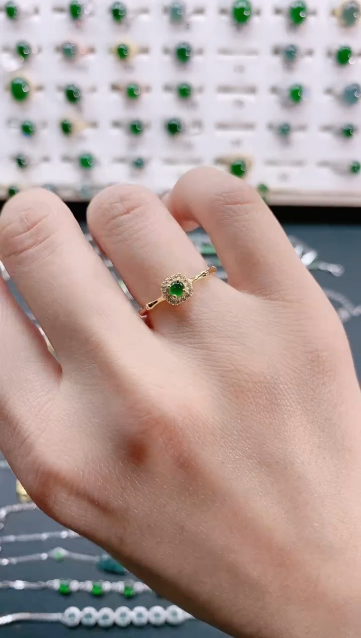 【闪购商品】翡翠戒指银S925镶嵌天然翡翠