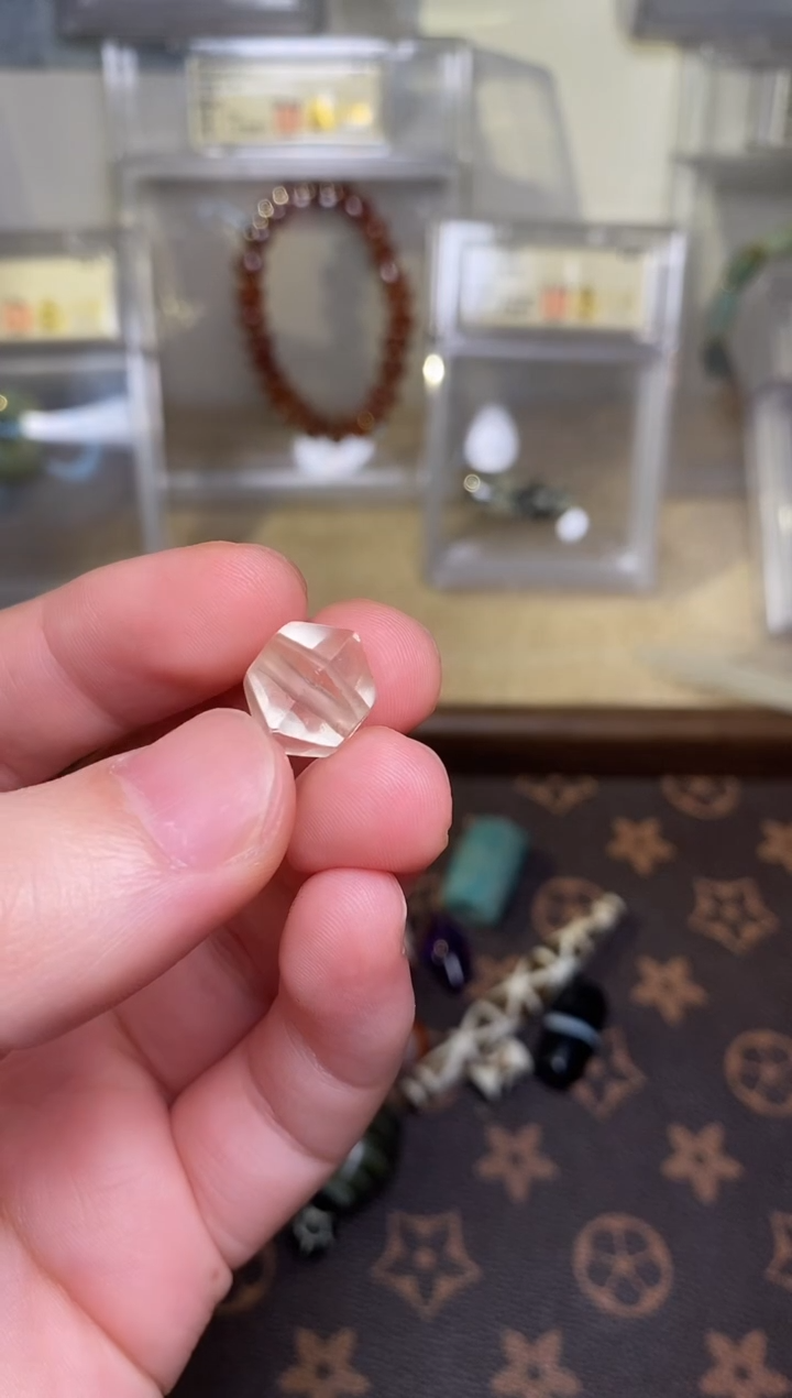 树脂制品水晶珠  