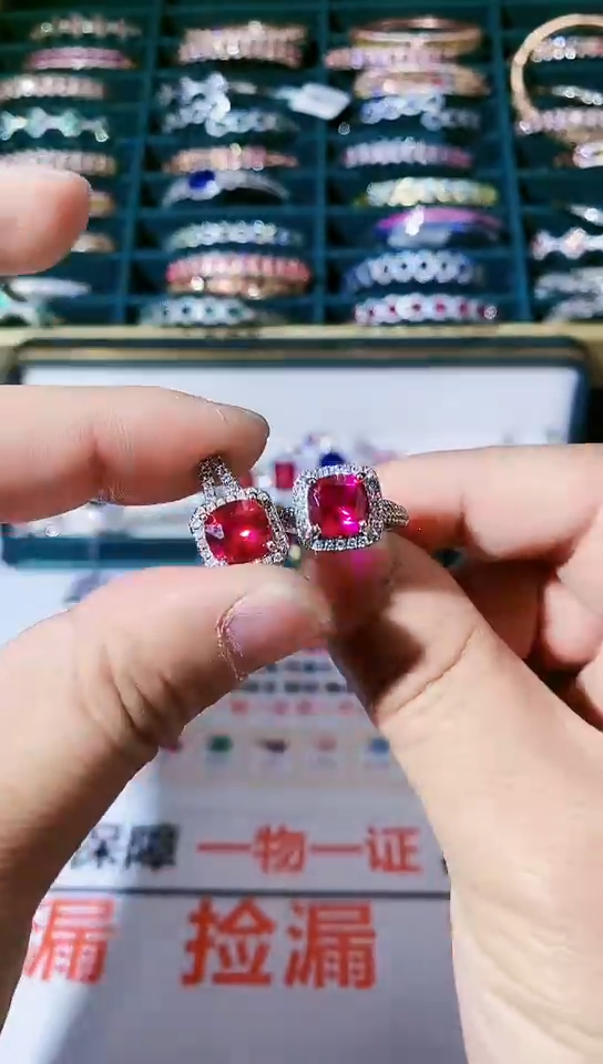 【闪购商品】红宝石颈饰未镶嵌红宝石