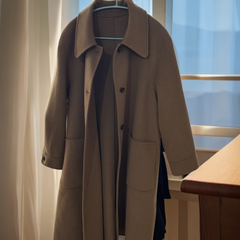 《云云家》中长款高级感羊毛外套大衣