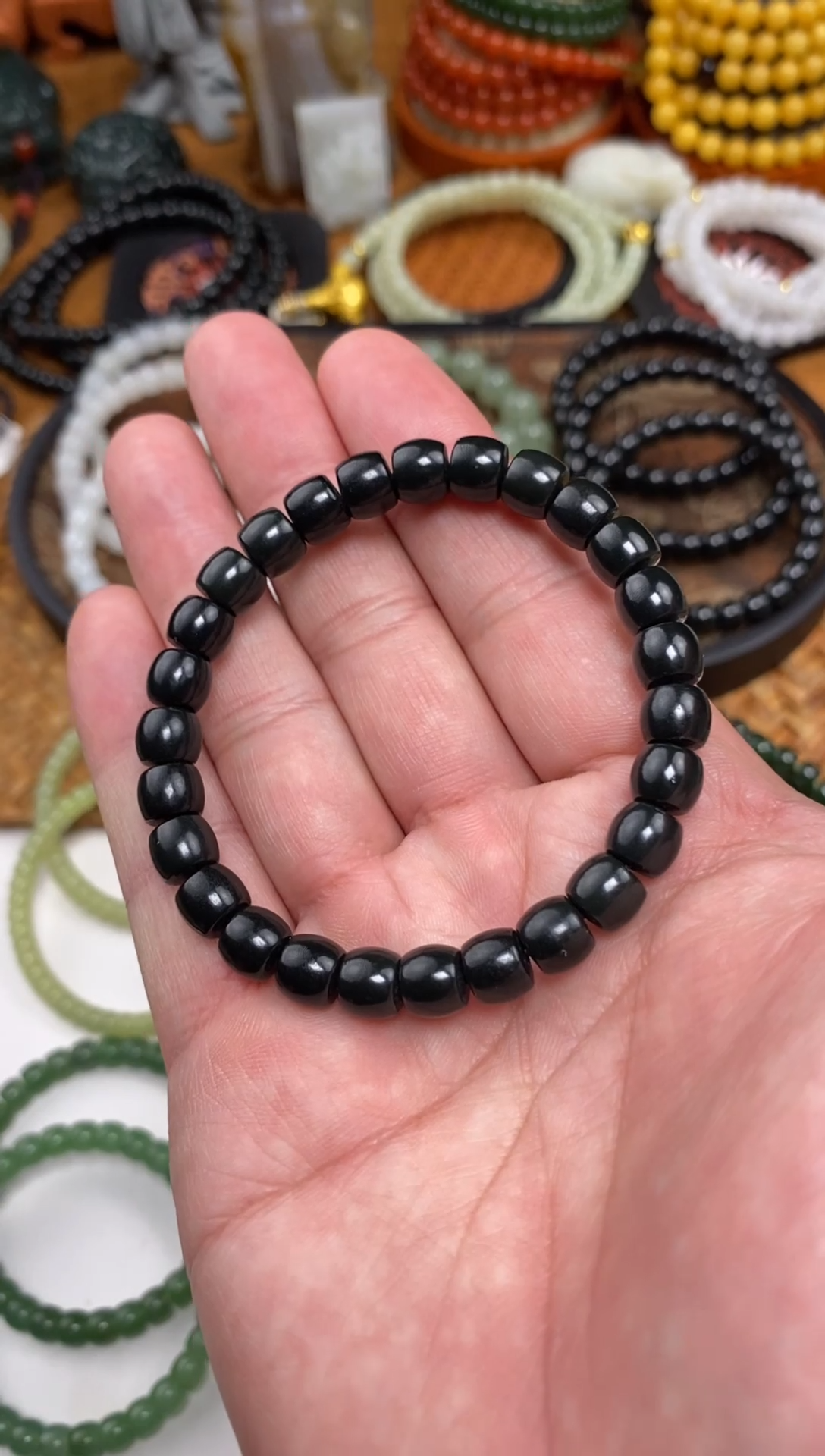 颈饰未镶嵌和田玉手串