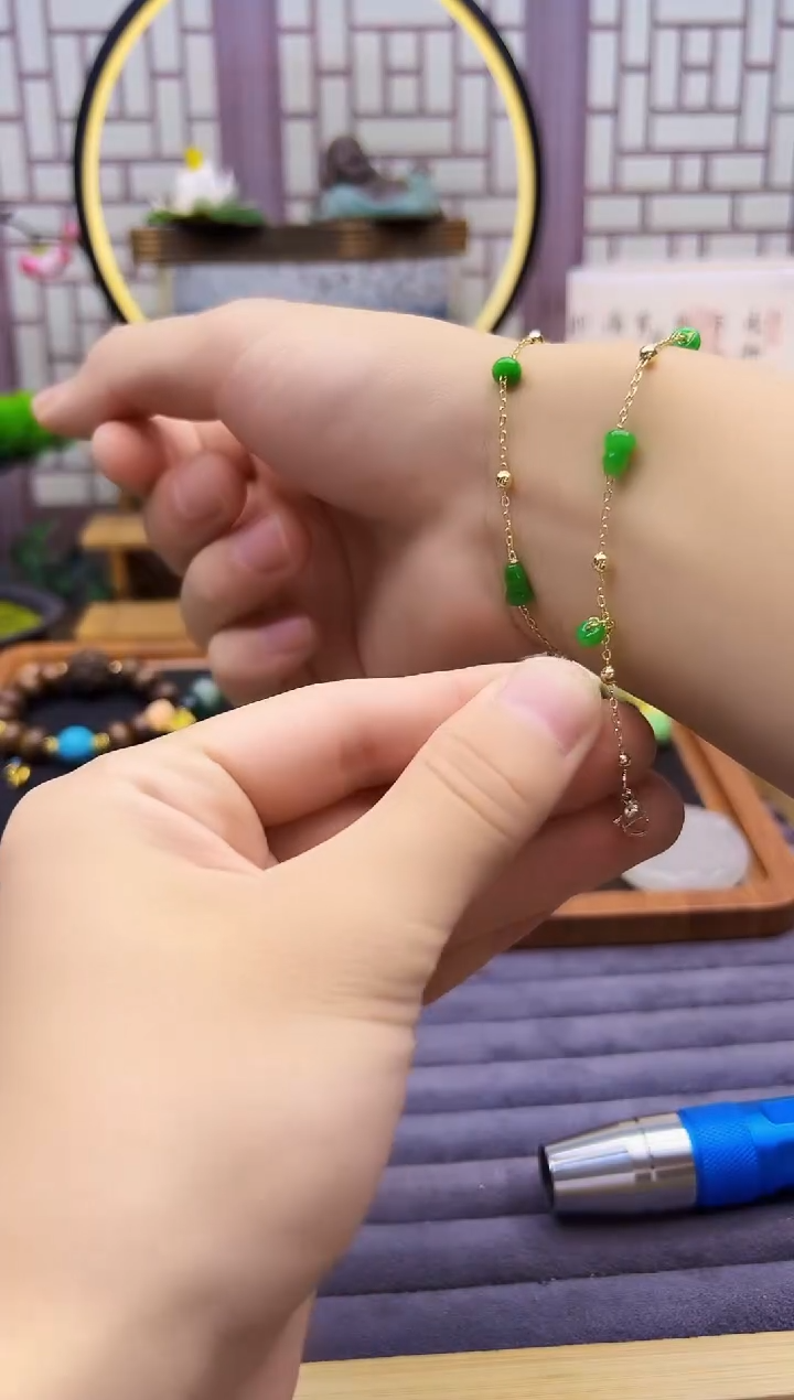 翡翠14K金镶嵌颈饰S642