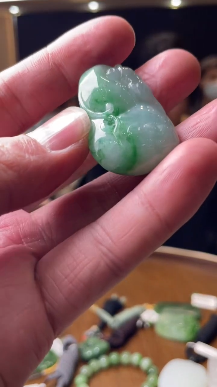 【闪购商品】定制翡翠未镶嵌      0596