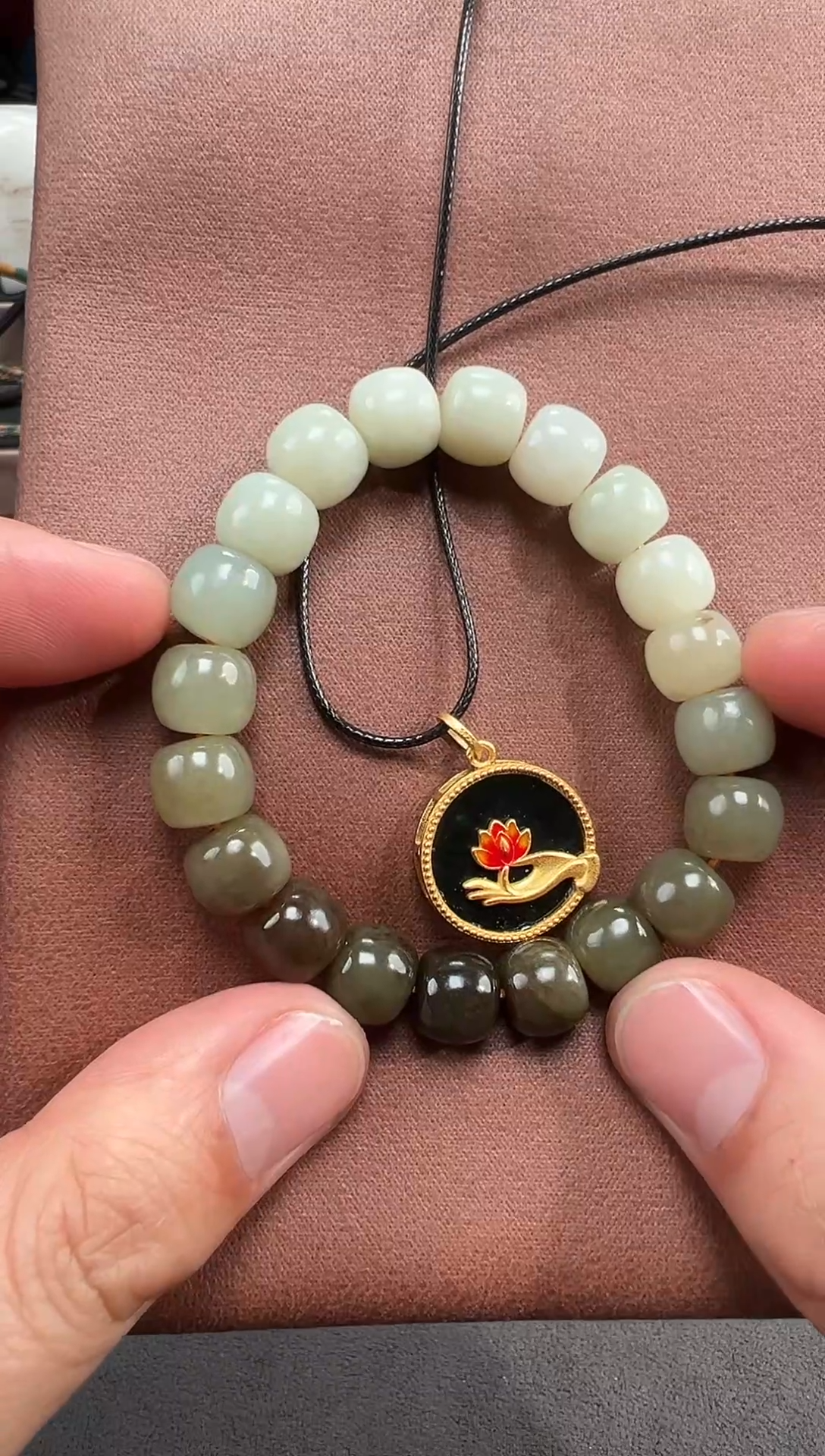 查罗石未镶嵌吊坠(不含链)雨**烟精品时尚雕刻挂坠