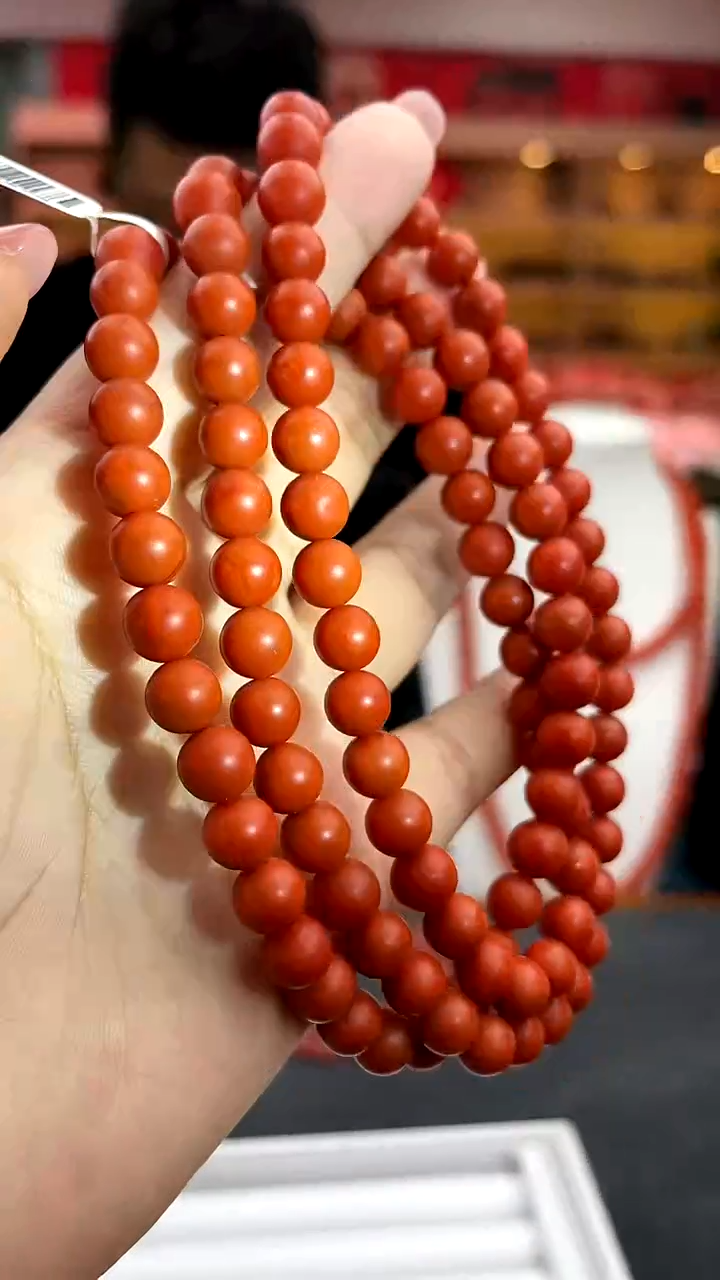 南红玛瑙卡8南红保山哑光长链未镶嵌一件33