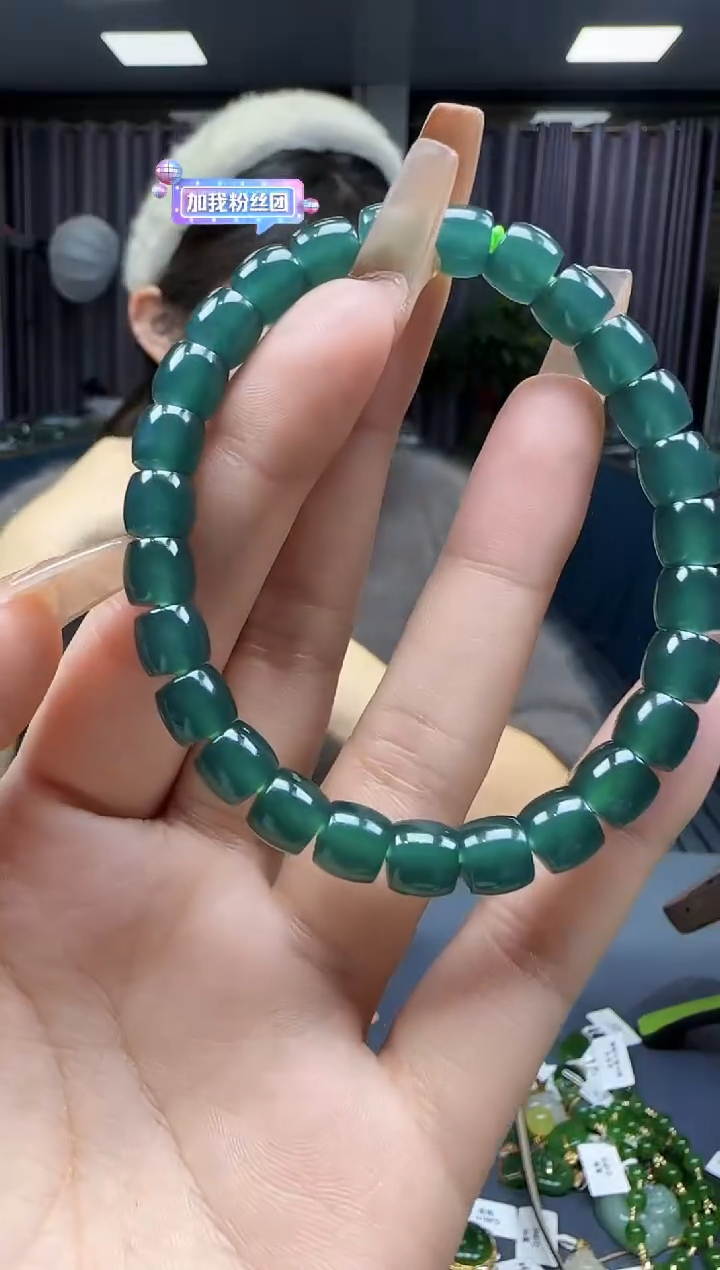【闪购商品】翡翠手串未镶嵌11111111
