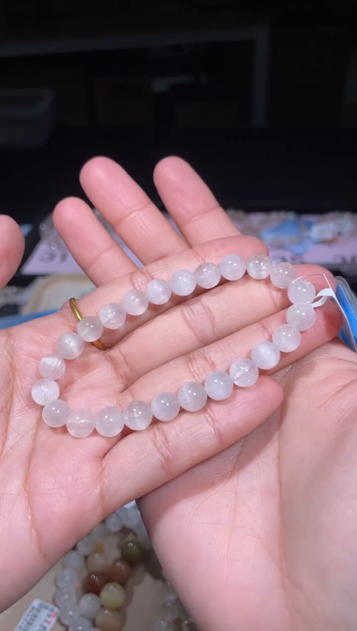 【闪购商品】水晶手链未镶嵌31号多样性发货一M 7+