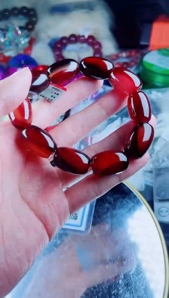 玛瑙/玉髓手串未镶嵌黑金血离子手串桶珠
