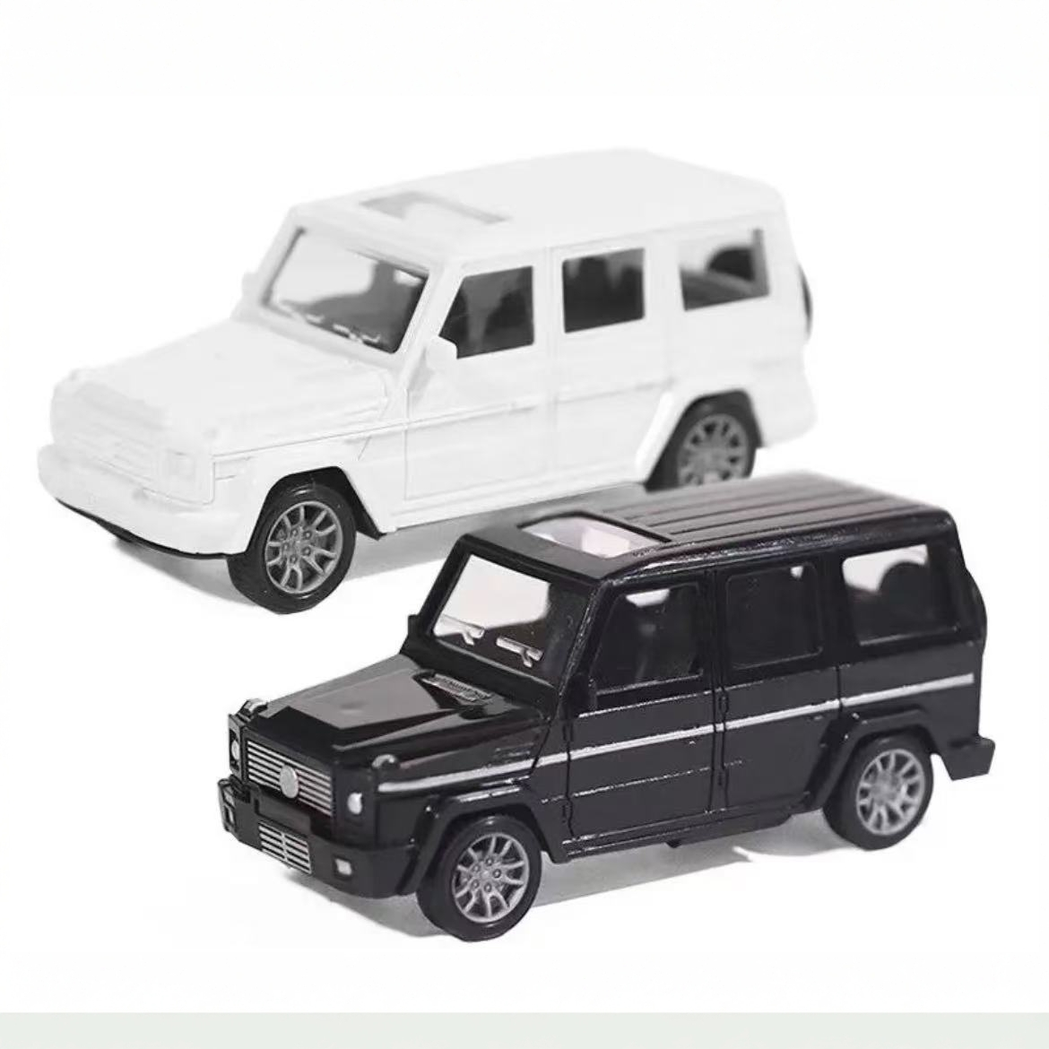 2辆发不同合金小汽车模型玩具奔驰大G越野（小）