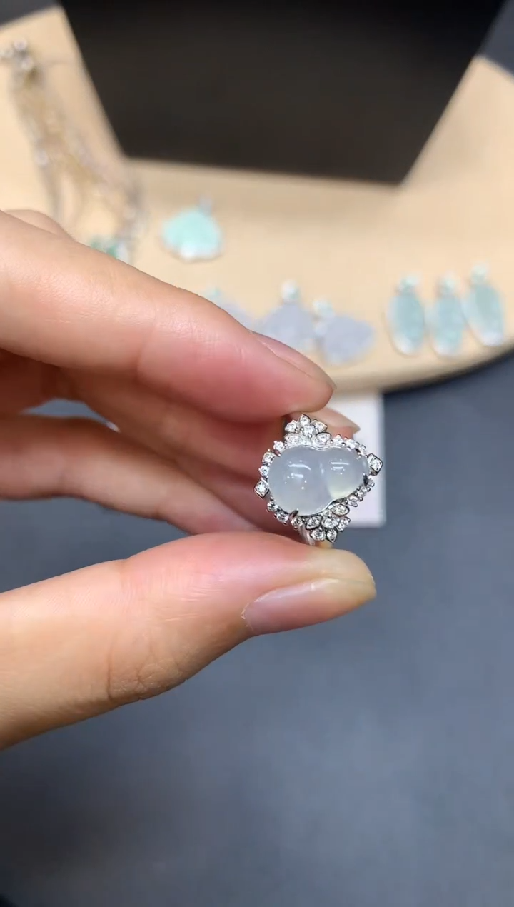 【闪购商品】翡翠戒指银S925镶嵌葫芦【多样性发其一】
