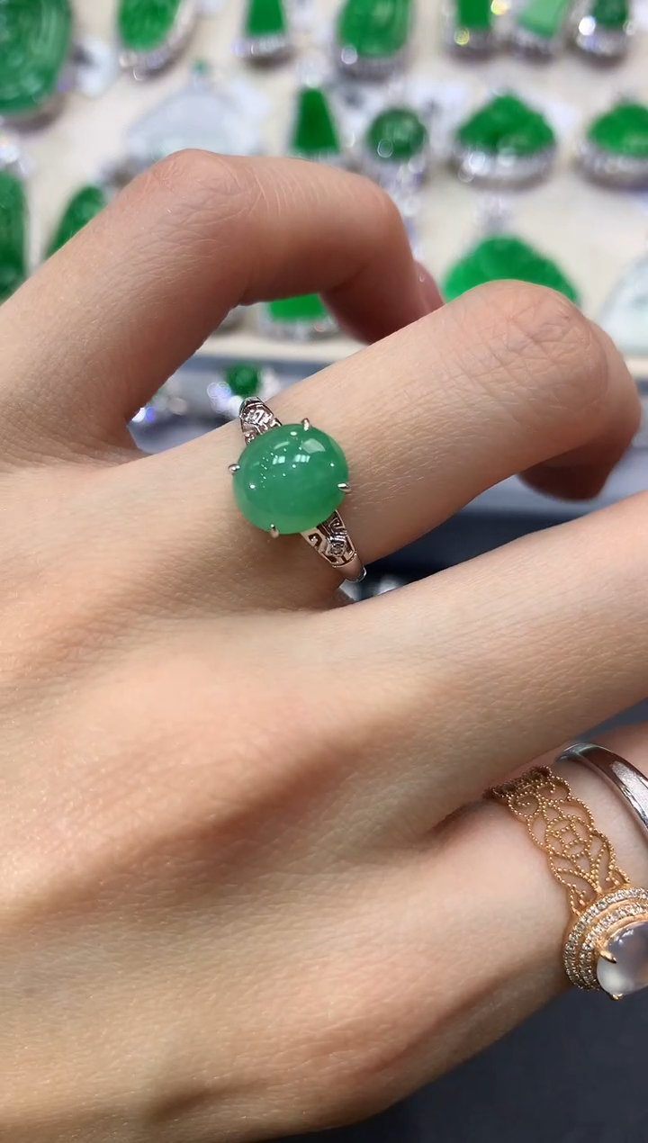 【闪购商品】翡翠戒指18K金镶嵌a1多样性一件发货