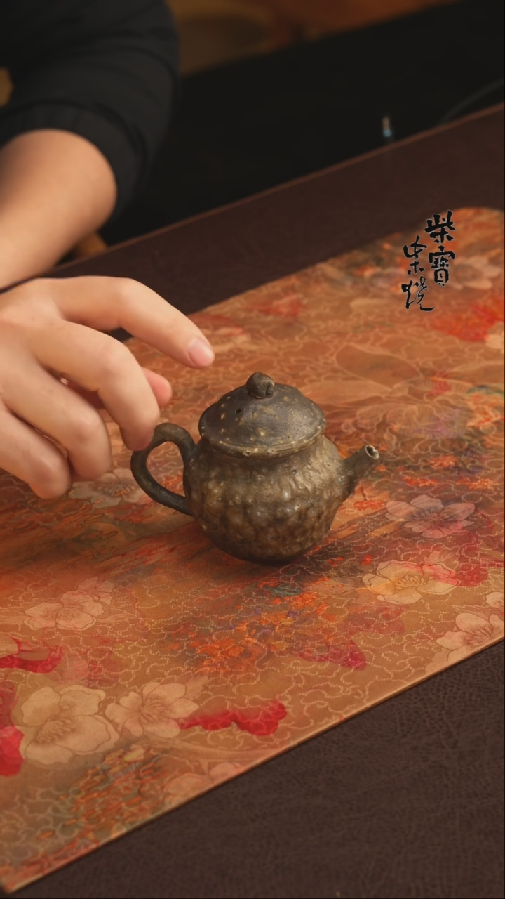 【闪购商品】杯375紫砂泥柴烧手工盖碗