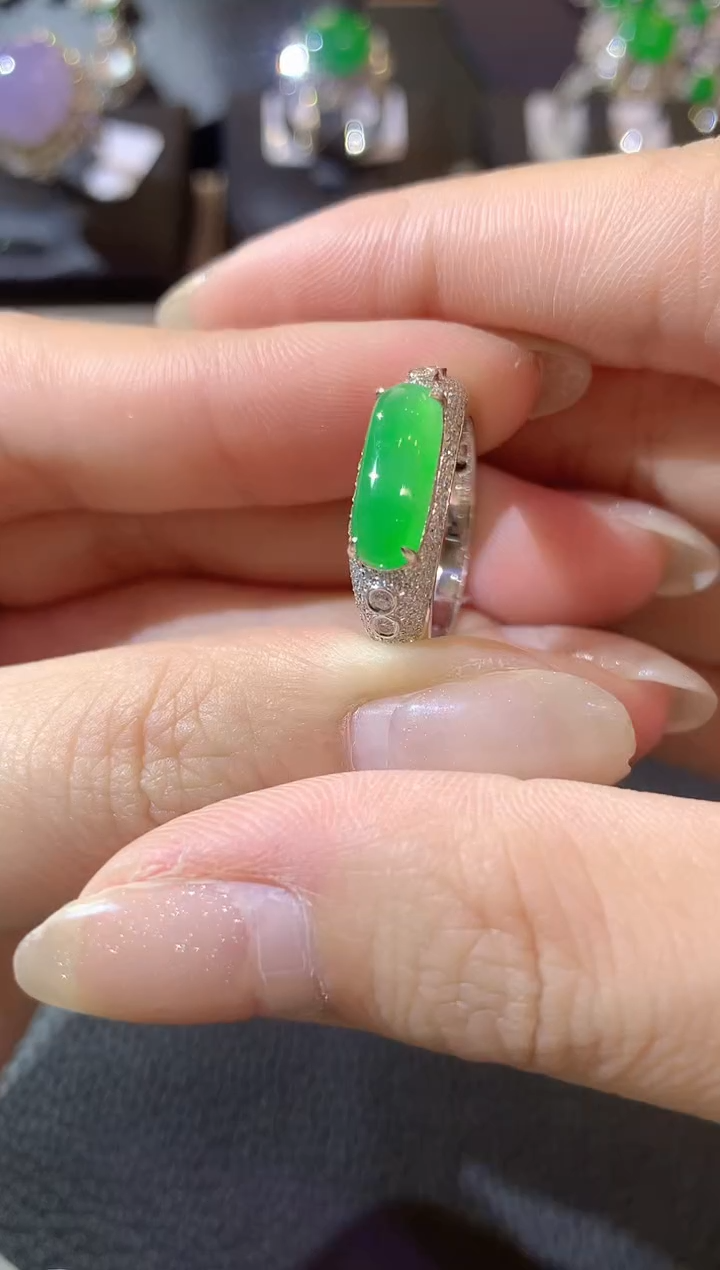 【闪购商品】翡翠戒指18K金镶嵌A37翡翠多样性发一件