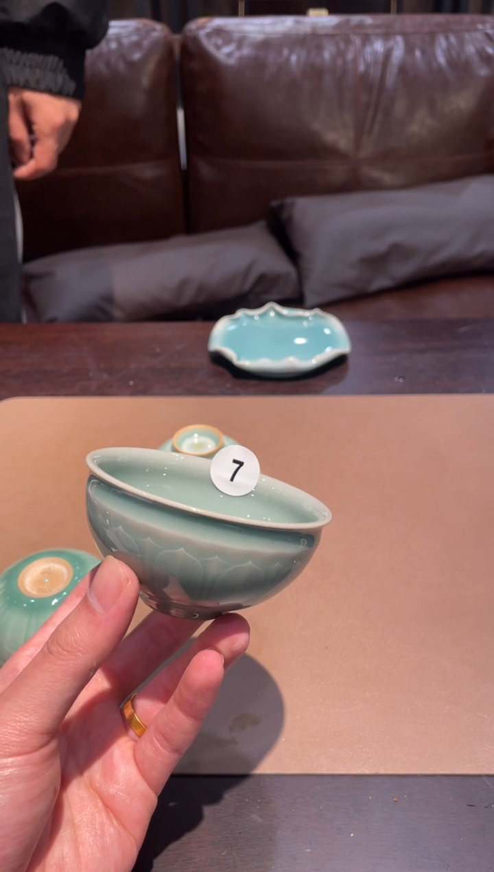 御**人7窑承严选 莲纹束口盏