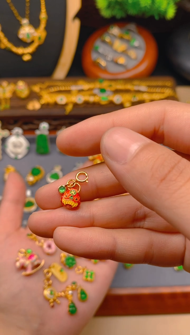 翡翠银S925镶嵌吊坠(不含链)吞金兽