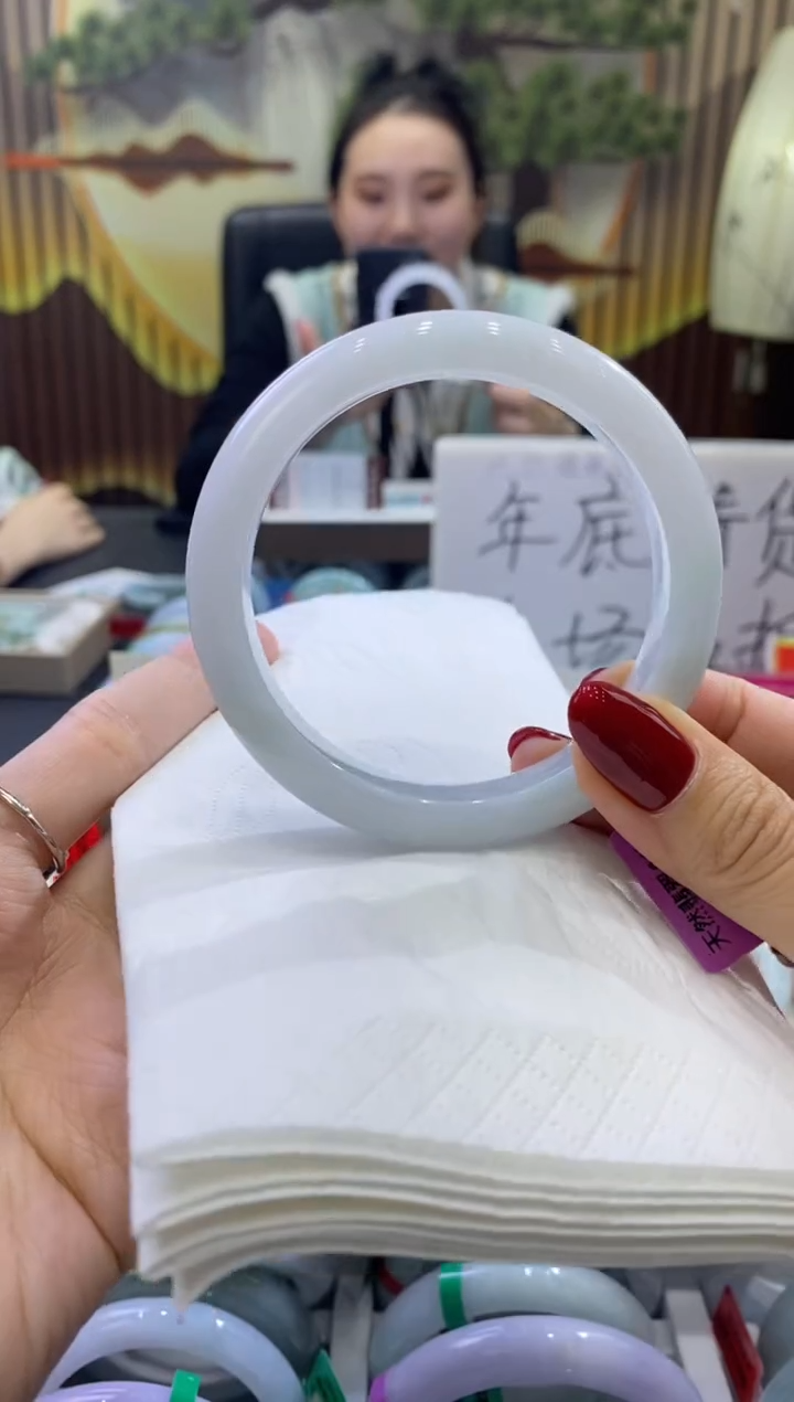 未镶嵌手镯翡翠0004524