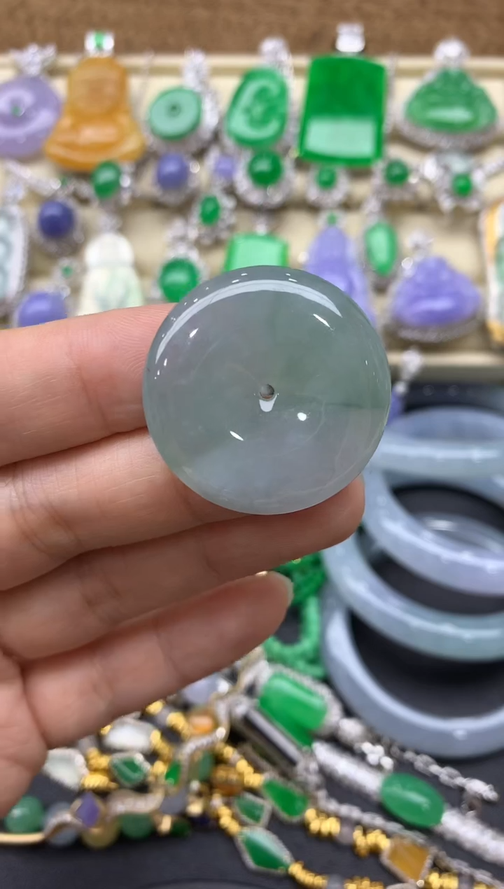 【闪购商品】翡翠颈饰未镶嵌93好珍宝